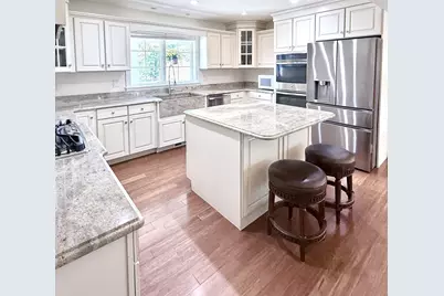 54 Overlook Cir, Plymouth, MA 02360 - Photo 5