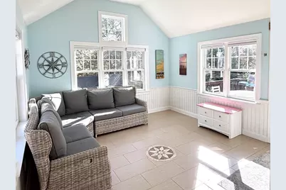 54 Overlook Cir, Plymouth, MA 02360 - Photo 7