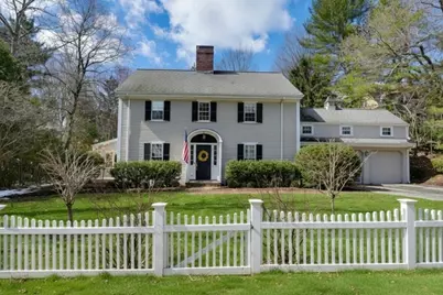 92 Woodlawn Ave, Wellesley, MA 02481 - Photo 1