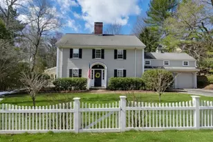 92 Woodlawn Ave, Wellesley, MA 02481 - Photo 1