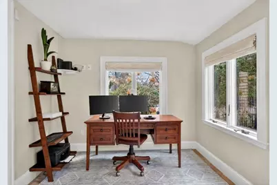 92 Woodlawn Ave, Wellesley, MA 02481 - Photo 13