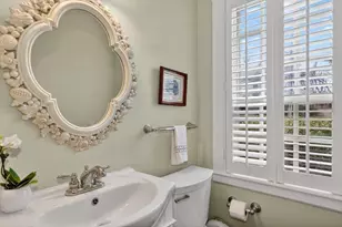 92 Woodlawn Ave, Wellesley, MA 02481 - Photo 15