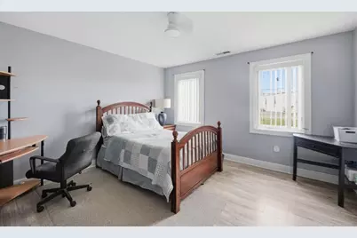 239 Fuller Road, Chicopee, MA 01020 - Photo 27