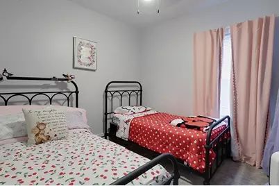 6 Kendall St, Methuen, MA 01844 - Photo 21