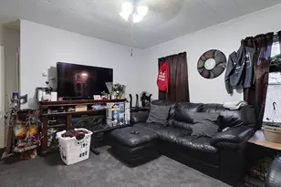 6 Kendall St, Methuen, MA 01844 - Photo 27