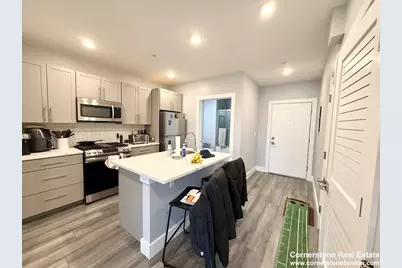 55 West 5th St #609, Boston, MA 02127 - Photo 3