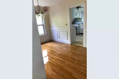 28 Beaconsfield Rd #1, Brookline, MA 02445 - Photo 7