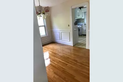 28 Beaconsfield Rd #1, Brookline, MA 02445 - Photo 7