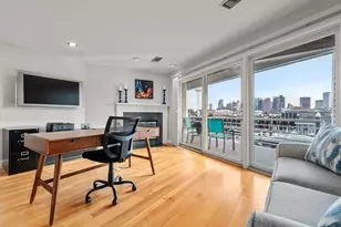 11 Constellation Wharf, Boston, MA 02129 - Photo 27