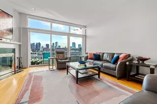 11 Constellation Wharf, Boston, MA 02129 - Photo 3