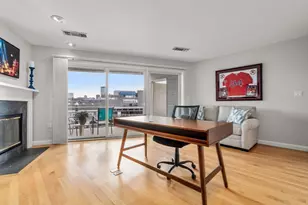 11 Constellation Wharf, Boston, MA 02129 - Photo 25