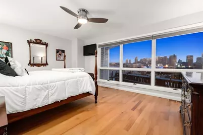 11 Constellation Wharf #11, Boston, MA 02129 - Photo 19