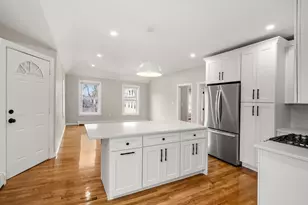 5 Gayland St, Boston, MA 02125 - Photo 7