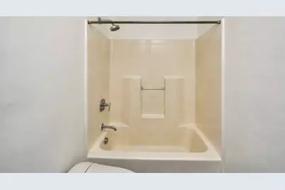 146 Court St #604, Brockton, MA 02302 - Photo 17