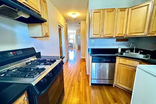 43 Thorndike St, Boston, MA 02118 - Photo 7