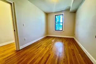 43 Thorndike St, Boston, MA 02118 - Photo 11