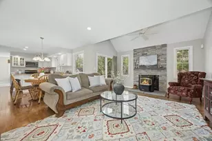 1 Heidi Ln, Grafton, MA 01519 - Photo 13