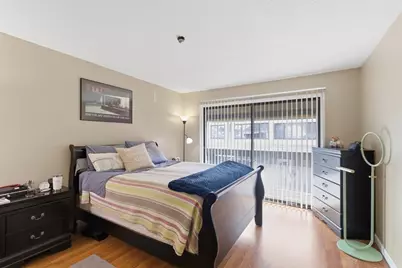 64 Rosewood Dr #64, Stoughton, MA 02072 - Photo 5