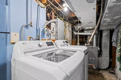 81 Wessagussett Rd, Weymouth, MA 02191 - Photo 15