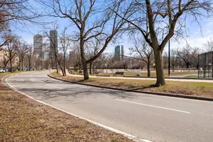 131 Park Dr, Boston, MA 02215 - Photo 31