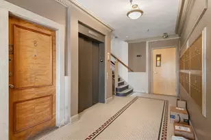 131 Park Dr, Boston, MA 02215 - Photo 5