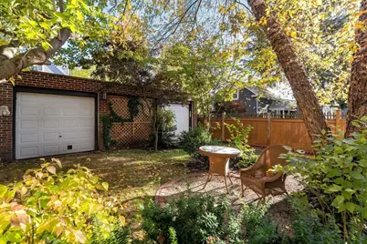 289 Lowell St, Somerville, MA 02145 - Photo 33