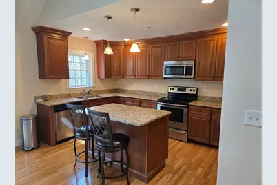 16 Brierly Circle #16, Millbury, MA 01527 - Photo 3