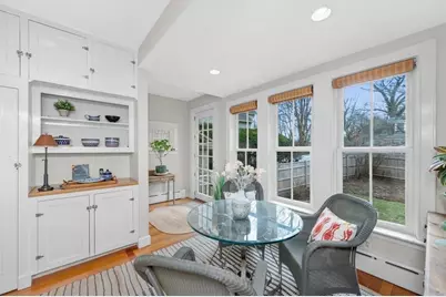 284 Lake Ave, Newton, MA 02461 - Photo 15