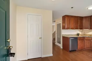 278 Manning St, Hudson, MA 01749 - Photo 5