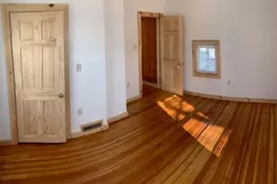 72 Russell St, Hadley, MA 01035 - Photo 9