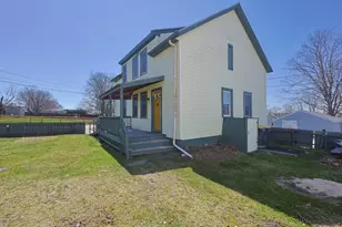 192 Butler St, Somerset, MA 02725 - Photo 5