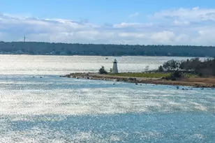 8 W Silver Shell Ave, Mattapoisett, MA 02739 - Photo 25