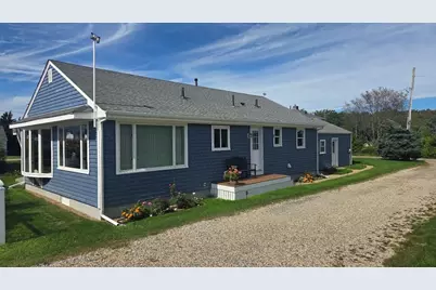 8 W Silver Shell Ave, Mattapoisett, MA 02739 - Photo 3