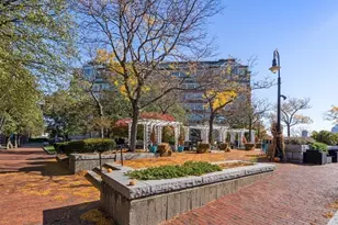 197 8th St, Boston, MA 02129 - Photo 27