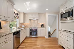 23 Hillcrest Rd, Medfield, MA 02052 - Photo 11