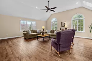 43 Thomas Newton Dr, Westborough, MA 01581 - Photo 17