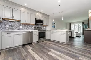 4 Duck Pond Rd, Beverly, MA 01915 - Photo 7