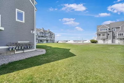 700 Shore Drive #813, Fall River, MA 02721 - Photo 27