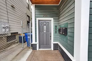 256 Bremen St, Boston, MA 02128 - Photo 23