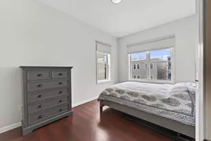 256 Bremen St, Boston, MA 02128 - Photo 9