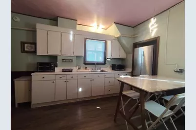 240 Sycamore St #1, Watertown, MA 02472 - Photo 5