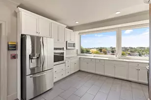 87 Medford St, Medford, MA 02155 - Photo 17