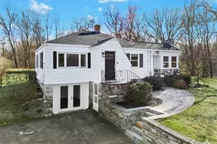 11 Judick St, Shrewsbury, MA 01545 - Photo 1