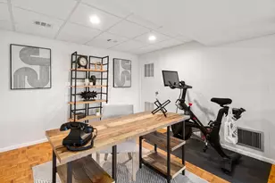 43 Lanewood Ave, Framingham, MA 01701 - Photo 5