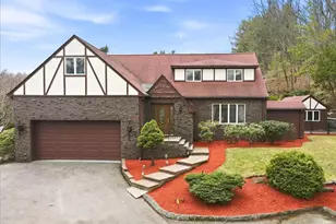 6 Pheasant Hill St, Westwood, MA 02090 - Photo 1