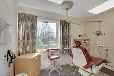 2 Winn St, Burlington, MA 01803 - Photo 13