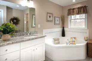 10 Jensen Farm Rd, Braintree, MA 02184 - Photo 35