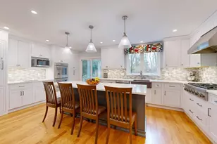 29 Evergreen Way, Medfield, MA 02052 - Photo 7