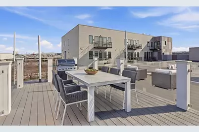 331 Chelsea St #3, Boston, MA 02128 - Photo 31