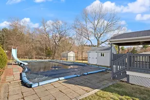 102 Chisholm Rd, Stoughton, MA 02072 - Photo 35